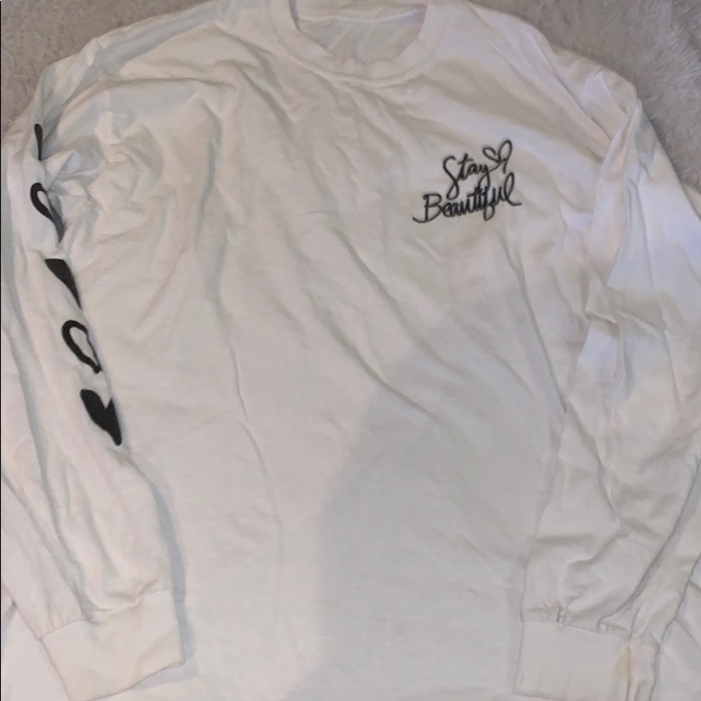 White long sleeve shirt